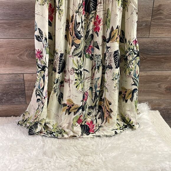 Women’s Floral Sleeveless Flowy Maxi Dress Size 4XL (Runs very small) Cream - Picture 6 of 8